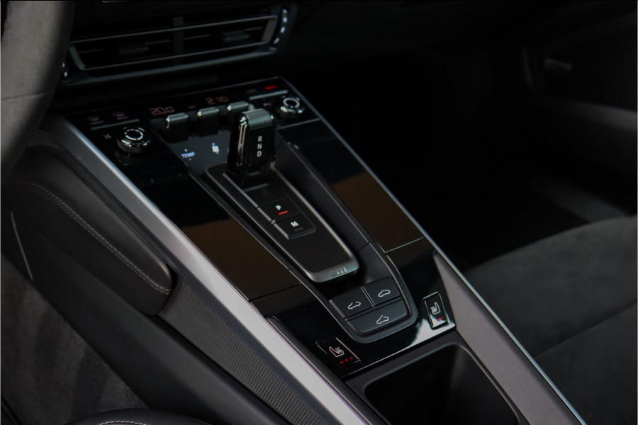 Porsche 911 3.0 Carrera GTS **Aero kit/Approved/Lift/Matrix/4WS**