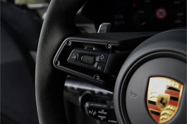 Porsche 911 3.0 Carrera GTS **Aero kit/Approved/Lift/Matrix/4WS**