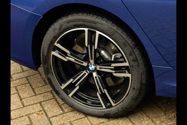 BMW 3 Serie Touring 330e M-Sport - Pano - Trekhaak - ACC - Hifi - Camera