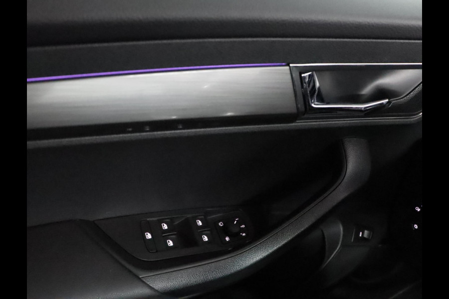 Škoda Karoq 1.0 TSI Bns Ed. Plus|Pano|ACC|Canton|Trekhaak|VirtualCockpit