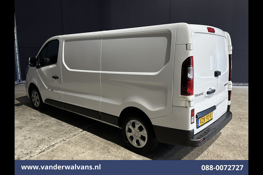 Renault Trafic 2.0 dCi 131pk L2H1 Euro6 Airco | Navigatie | LED | Cruisecontrol | Parkeersensoren Bijrijdersbank, 2500kg trekvermogen