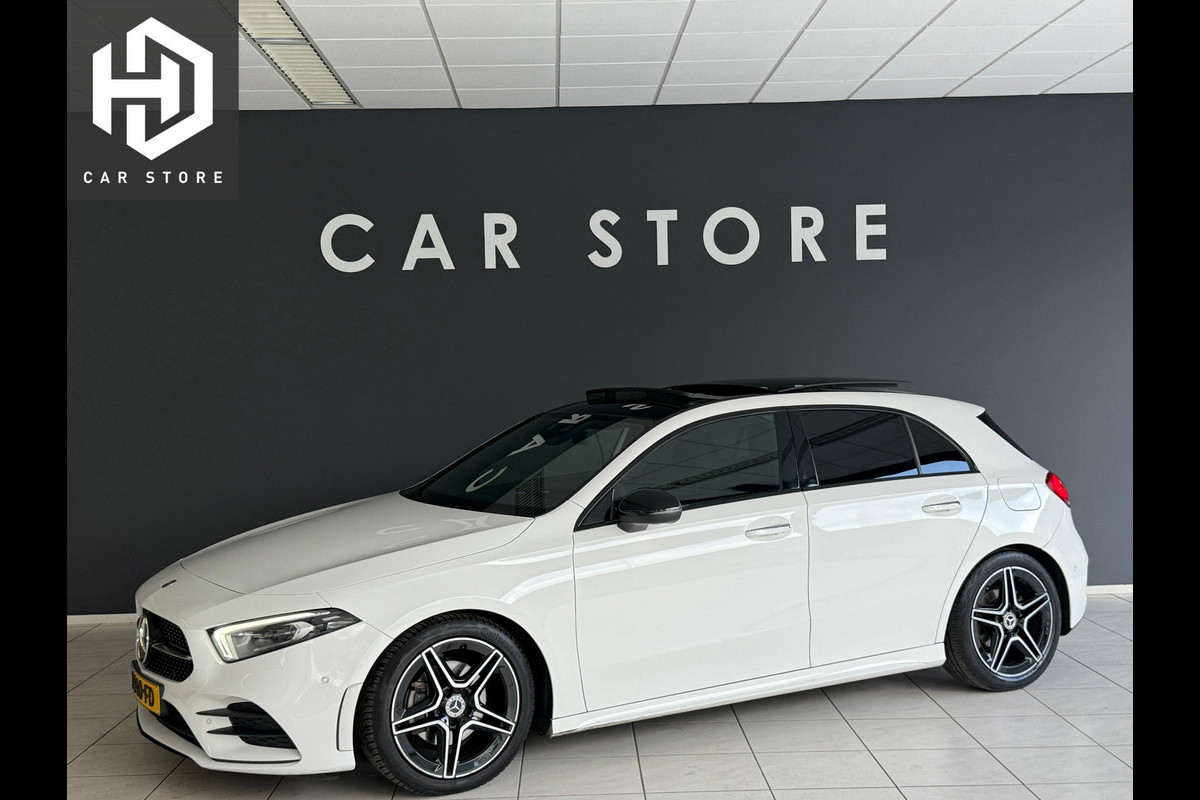 Mercedes-Benz A-Klasse 180 AMG NIGHT Pano|Sfeer|Memory|Dealer Onderhouden Mercedes-Benz A-Klasse 180 AMG NIGHT Pano|Sfeer|Memory|Dealer Onderhouden