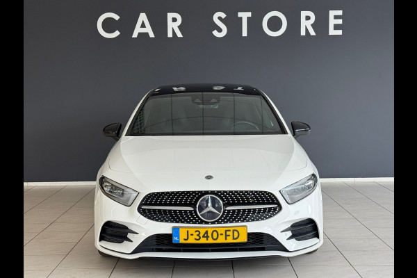 Mercedes-Benz A-Klasse 180 AMG NIGHT Pano|Sfeer|Memory|Dealer Onderhouden Mercedes-Benz A-Klasse 180 AMG NIGHT Pano|Sfeer|Memory|Dealer Onderhouden