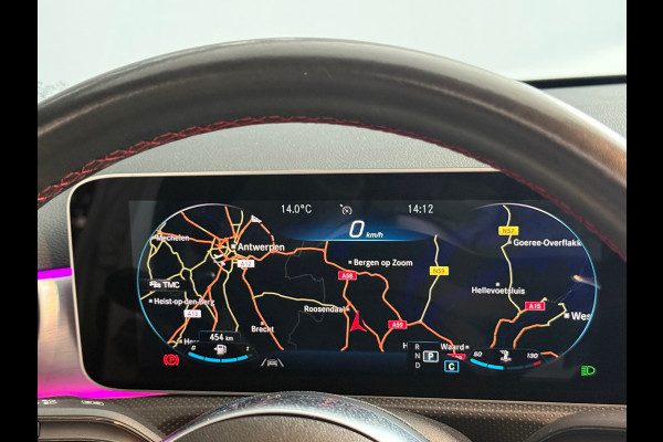 Mercedes-Benz A-Klasse 180 AMG NIGHT Pano|Sfeer|Memory|Dealer Onderhouden Mercedes-Benz A-Klasse 180 AMG NIGHT Pano|Sfeer|Memory|Dealer Onderhouden