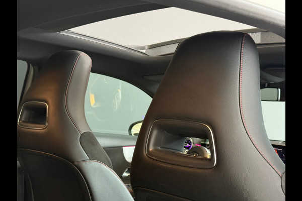 Mercedes-Benz A-Klasse 180 AMG NIGHT Pano|Sfeer|Memory|Dealer Onderhouden Mercedes-Benz A-Klasse 180 AMG NIGHT Pano|Sfeer|Memory|Dealer Onderhouden