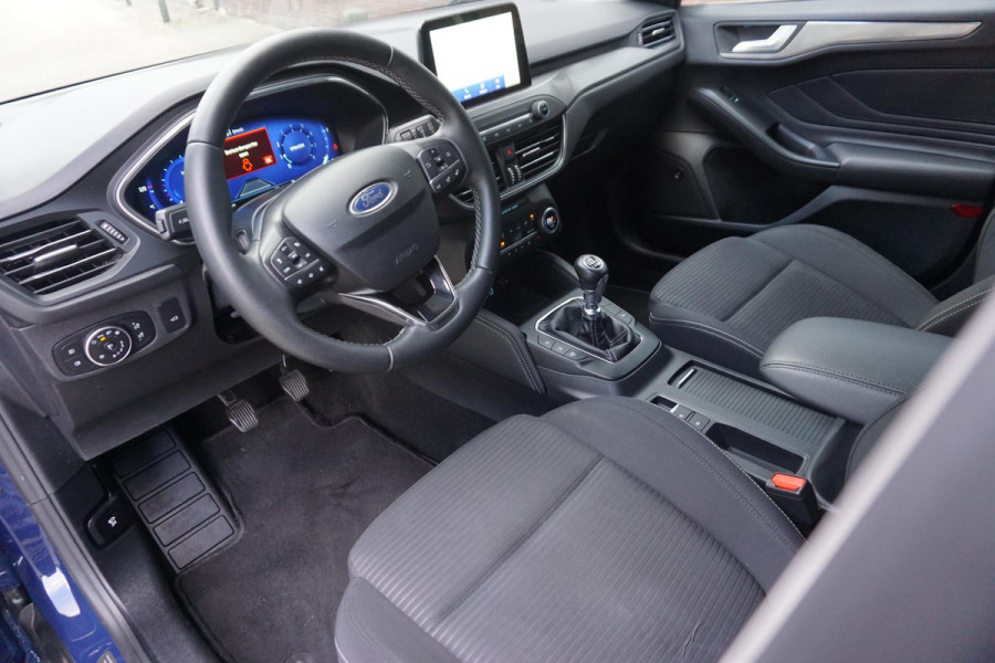 Ford FOCUS Wagon 1.0 EcoB.125PK Hybrid Titanium X Bus./Trekhaak/ Winter+Technologypack.