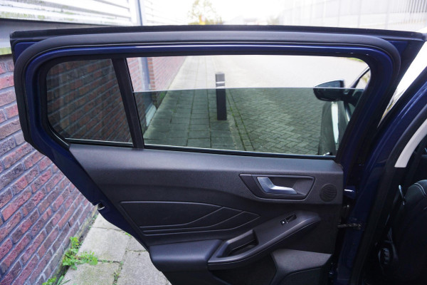 Ford FOCUS Wagon 1.0 EcoB.125PK Hybrid Titanium X Bus./Trekhaak/ Winter+Technologypack.