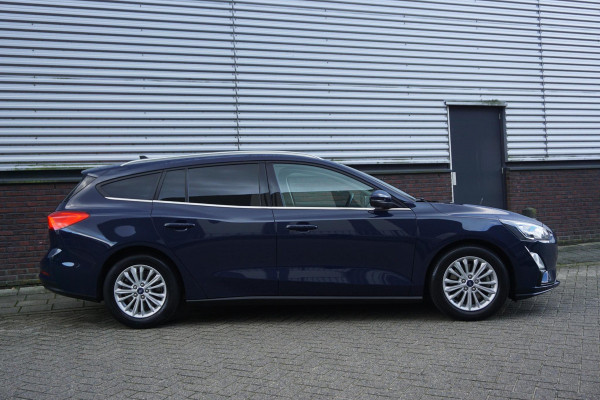Ford FOCUS Wagon 1.0 EcoB.125PK Hybrid Titanium X Bus./Trekhaak/ Winter+Technologypack.