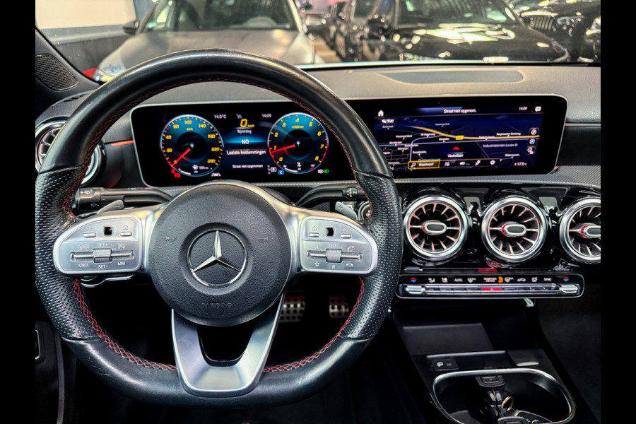 Mercedes-Benz A-Klasse A200 AMG Limousine | Memory|Night-pakket|Keyless|Multibeam