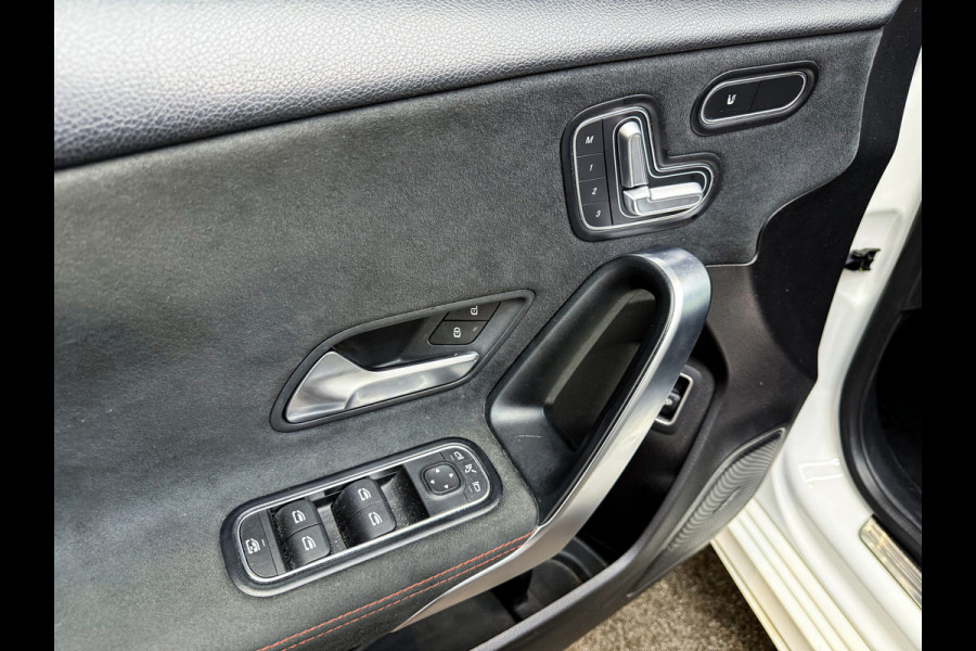 Mercedes-Benz A-Klasse A200 AMG Limousine | Memory|Night-pakket|Keyless|Multibeam