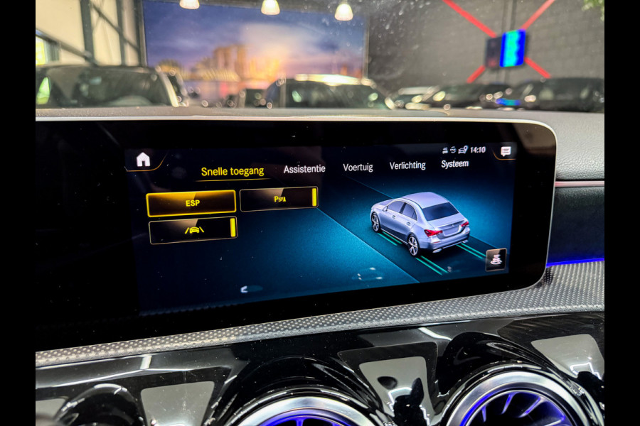 Mercedes-Benz A-Klasse A200 AMG Limousine | Memory|Night-pakket|Keyless|Multibeam