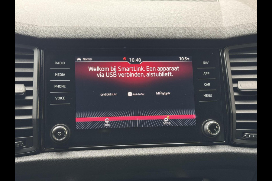 Škoda Kodiaq 1.5 TSI Sportline Automaat | Panoramadak | ACC adaptieve cruise control | 20 inch lichtmetalen velgen | Dodehoek detectie | LED Škoda Kodiaq 1.5 TSI Sportline Automaat | Panoramadak | ACC adaptieve cruise control | 20 inch lichtmetalen velgen | Dodehoek detectie | LED