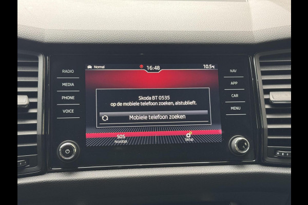Škoda Kodiaq 1.5 TSI Sportline Automaat | Panoramadak | ACC adaptieve cruise control | 20 inch lichtmetalen velgen | Dodehoek detectie | LED Škoda Kodiaq 1.5 TSI Sportline Automaat | Panoramadak | ACC adaptieve cruise control | 20 inch lichtmetalen velgen | Dodehoek detectie | LED