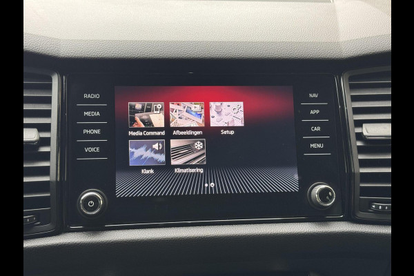 Škoda Kodiaq 1.5 TSI Sportline Automaat | Panoramadak | ACC adaptieve cruise control | 20 inch lichtmetalen velgen | Dodehoek detectie | LED Škoda Kodiaq 1.5 TSI Sportline Automaat | Panoramadak | ACC adaptieve cruise control | 20 inch lichtmetalen velgen | Dodehoek detectie | LED