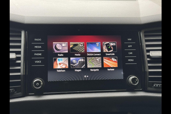 Škoda Kodiaq 1.5 TSI Sportline Automaat | Panoramadak | ACC adaptieve cruise control | 20 inch lichtmetalen velgen | Dodehoek detectie | LED Škoda Kodiaq 1.5 TSI Sportline Automaat | Panoramadak | ACC adaptieve cruise control | 20 inch lichtmetalen velgen | Dodehoek detectie | LED