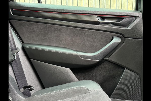 Škoda Kodiaq 1.5 TSI Sportline Automaat | Panoramadak | ACC adaptieve cruise control | 20 inch lichtmetalen velgen | Dodehoek detectie | LED Škoda Kodiaq 1.5 TSI Sportline Automaat | Panoramadak | ACC adaptieve cruise control | 20 inch lichtmetalen velgen | Dodehoek detectie | LED