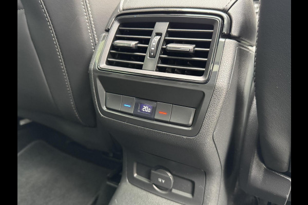 Škoda Kodiaq 1.5 TSI Sportline Automaat | Panoramadak | ACC adaptieve cruise control | 20 inch lichtmetalen velgen | Dodehoek detectie | LED Škoda Kodiaq 1.5 TSI Sportline Automaat | Panoramadak | ACC adaptieve cruise control | 20 inch lichtmetalen velgen | Dodehoek detectie | LED