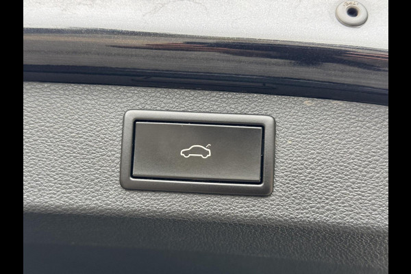 Škoda Kodiaq 1.5 TSI Sportline Automaat | Panoramadak | ACC adaptieve cruise control | 20 inch lichtmetalen velgen | Dodehoek detectie | LED Škoda Kodiaq 1.5 TSI Sportline Automaat | Panoramadak | ACC adaptieve cruise control | 20 inch lichtmetalen velgen | Dodehoek detectie | LED