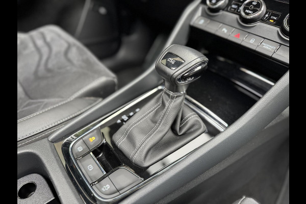 Škoda Kodiaq 1.5 TSI Sportline Automaat | Panoramadak | ACC adaptieve cruise control | 20 inch lichtmetalen velgen | Dodehoek detectie | LED Škoda Kodiaq 1.5 TSI Sportline Automaat | Panoramadak | ACC adaptieve cruise control | 20 inch lichtmetalen velgen | Dodehoek detectie | LED