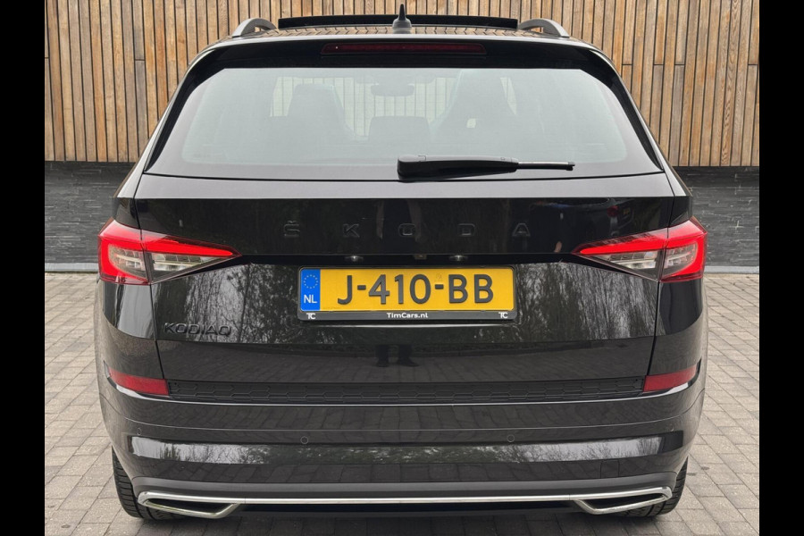 Škoda Kodiaq 1.5 TSI Sportline Automaat | Panoramadak | ACC adaptieve cruise control | 20 inch lichtmetalen velgen | Dodehoek detectie | LED Škoda Kodiaq 1.5 TSI Sportline Automaat | Panoramadak | ACC adaptieve cruise control | 20 inch lichtmetalen velgen | Dodehoek detectie | LED