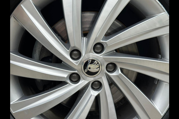 Škoda Octavia Combi 1.4 TSI iV PHEV Business Edition PLUS , achteruitrijcamera, stoelverwarming, 18 inch, digitaal cocpit Škoda Octavia Combi 1.4 TSI iV PHEV Business Edition PLUS , achteruitrijcamera, stoelverwarming, 18 inch, digitaal cocpit