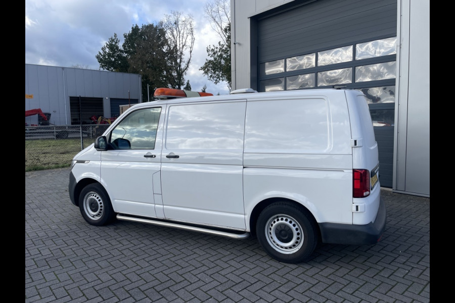 Volkswagen Transporter 2.0 TDI 150PK DSG Dierenvervoer