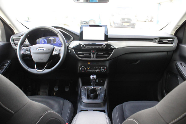 Ford Kuga 1.5 EcoBoost Titanium X | Trekhaak 1800KG | Stoel + Stuurverwarming | Cruise Control | Navigatie | Climate Control | Ford Kuga 1.5 EcoBoost Titanium X | Trekhaak 1800KG | Stoel + Stuurverwarming | Cruise Control | Navigatie | Climate Control |