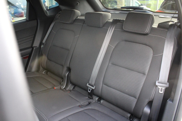 Ford Kuga 1.5 EcoBoost Titanium X | Trekhaak 1800KG | Stoel + Stuurverwarming | Cruise Control | Navigatie | Climate Control | Ford Kuga 1.5 EcoBoost Titanium X | Trekhaak 1800KG | Stoel + Stuurverwarming | Cruise Control | Navigatie | Climate Control |