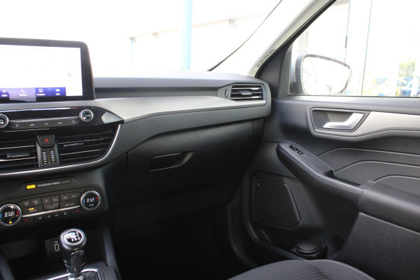 Ford Kuga 1.5 EcoBoost Titanium X | Trekhaak 1800KG | Stoel + Stuurverwarming | Cruise Control | Navigatie | Climate Control | Ford Kuga 1.5 EcoBoost Titanium X | Trekhaak 1800KG | Stoel + Stuurverwarming | Cruise Control | Navigatie | Climate Control |