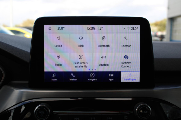 Ford Kuga 1.5 EcoBoost Titanium X | Trekhaak 1800KG | Stoel + Stuurverwarming | Cruise Control | Navigatie | Climate Control | Ford Kuga 1.5 EcoBoost Titanium X | Trekhaak 1800KG | Stoel + Stuurverwarming | Cruise Control | Navigatie | Climate Control |