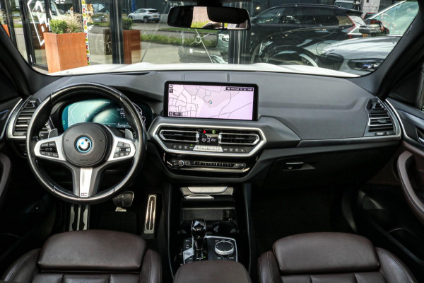 BMW X3 XDrive30e M-SPORT - PANO - TREKAAK - LASER - VOL!! BMW X3 XDrive30e M-SPORT - PANO - TREKAAK - LASER - VOL!!