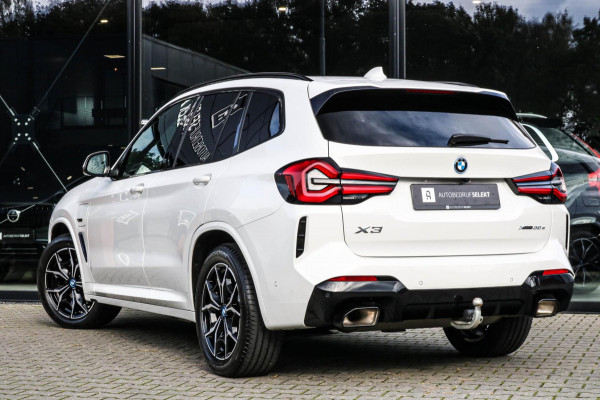 BMW X3 XDrive30e M-SPORT - PANO - TREKAAK - LASER - VOL!! BMW X3 XDrive30e M-SPORT - PANO - TREKAAK - LASER - VOL!!