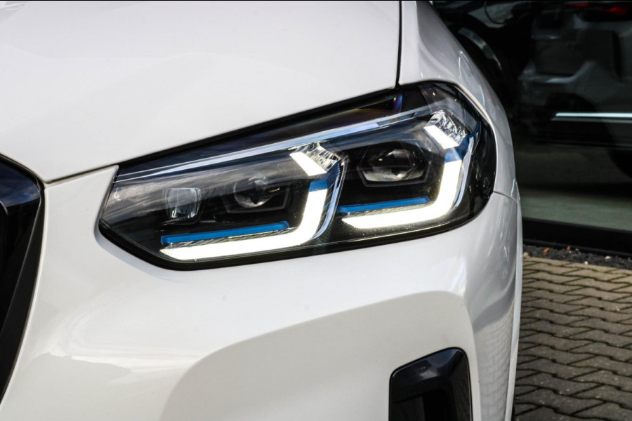 BMW X3 XDrive30e M-SPORT - PANO - TREKAAK - LASER - VOL!! BMW X3 XDrive30e M-SPORT - PANO - TREKAAK - LASER - VOL!!