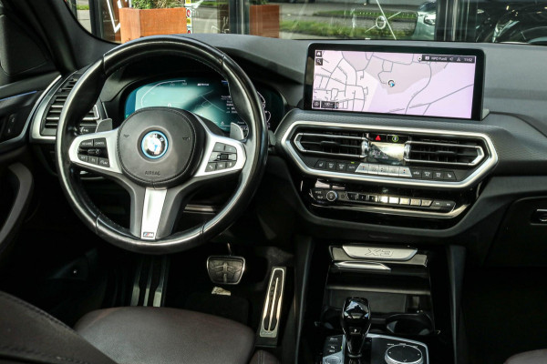 BMW X3 XDrive30e M-SPORT - PANO - TREKAAK - LASER - VOL!! BMW X3 XDrive30e M-SPORT - PANO - TREKAAK - LASER - VOL!!