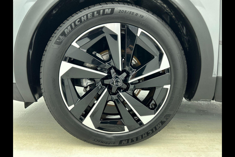 Peugeot 408 1.2 PureTech Allure Pack 130pk Automaat | Comfort Pakket | Ergo comfort stoel | Electrische stoelverstelling | lichtmetalen velgen | stoelverwarming | Camera | Navigatie | Climate Control | Dab | Led | Parkeer sensoren Peugeot 408 1.2 PureTech Allure Pack 130pk Automaat | Comfort Pakket | Ergo comfort stoel | Electrische stoelverstelling | lichtmetalen velgen | stoelverwarming | Camera | Navigatie | Climate Control | Dab | Led | Parkeer sensoren