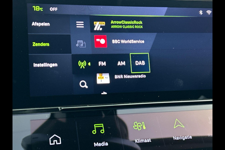 Peugeot 408 1.2 PureTech Allure Pack 130pk Automaat | Comfort Pakket | Ergo comfort stoel | Electrische stoelverstelling | lichtmetalen velgen | stoelverwarming | Camera | Navigatie | Climate Control | Dab | Led | Parkeer sensoren Peugeot 408 1.2 PureTech Allure Pack 130pk Automaat | Comfort Pakket | Ergo comfort stoel | Electrische stoelverstelling | lichtmetalen velgen | stoelverwarming | Camera | Navigatie | Climate Control | Dab | Led | Parkeer sensoren