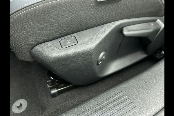 Peugeot 408 1.2 PureTech Allure Pack 130pk Automaat | Comfort Pakket | Ergo comfort stoel | Electrische stoelverstelling | lichtmetalen velgen | stoelverwarming | Camera | Navigatie | Climate Control | Dab | Led | Parkeer sensoren Peugeot 408 1.2 PureTech Allure Pack 130pk Automaat | Comfort Pakket | Ergo comfort stoel | Electrische stoelverstelling | lichtmetalen velgen | stoelverwarming | Camera | Navigatie | Climate Control | Dab | Led | Parkeer sensoren