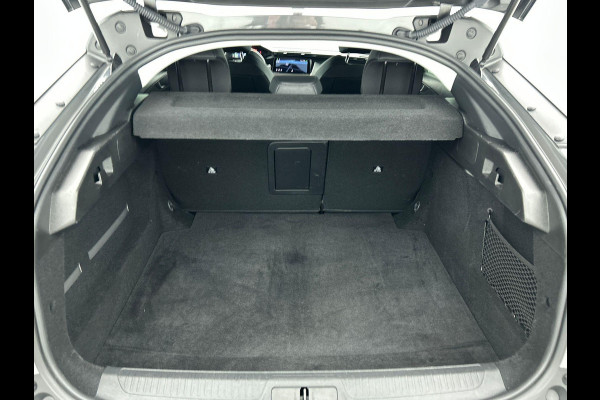 Peugeot 408 1.2 PureTech Allure Pack 130pk Automaat | Comfort Pakket | Ergo comfort stoel | Electrische stoelverstelling | lichtmetalen velgen | stoelverwarming | Camera | Navigatie | Climate Control | Dab | Led | Parkeer sensoren Peugeot 408 1.2 PureTech Allure Pack 130pk Automaat | Comfort Pakket | Ergo comfort stoel | Electrische stoelverstelling | lichtmetalen velgen | stoelverwarming | Camera | Navigatie | Climate Control | Dab | Led | Parkeer sensoren