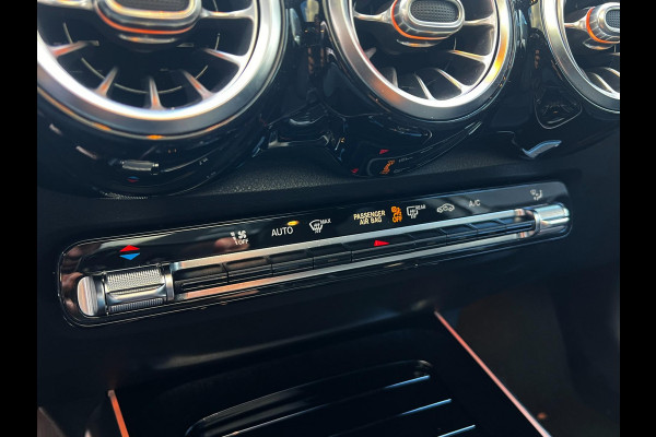 Mercedes-Benz Glb 200 Premium Plus panorama_carplay_Camera Mercedes-Benz Glb 200 Premium Plus panorama_carplay_Camera