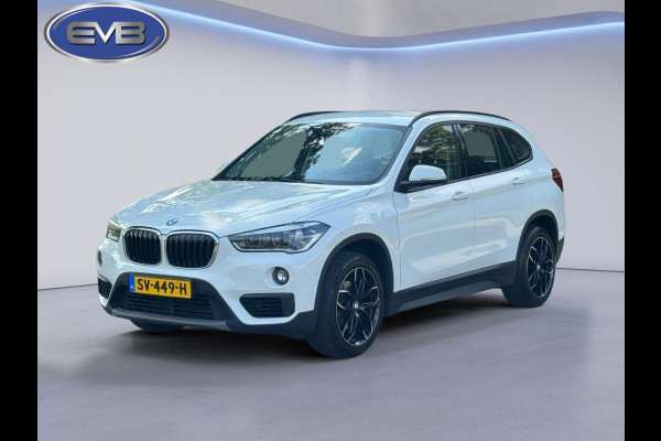 BMW X1 SDrive18i AUTOMAAT High Executive, leder, stoelverwarming, dealer onderhoud, navi, afn.trekhaak, nederlandse auto met nap BMW X1 SDrive18i AUTOMAAT High Executive, leder, stoelverwarming, dealer onderhoud, navi, afn.trekhaak, nederlandse auto met nap