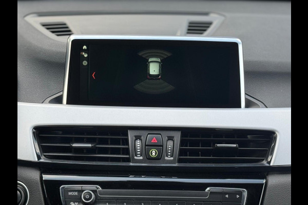 BMW X1 SDrive18i AUTOMAAT High Executive, leder, stoelverwarming, dealer onderhoud, navi, afn.trekhaak, nederlandse auto met nap BMW X1 SDrive18i AUTOMAAT High Executive, leder, stoelverwarming, dealer onderhoud, navi, afn.trekhaak, nederlandse auto met nap