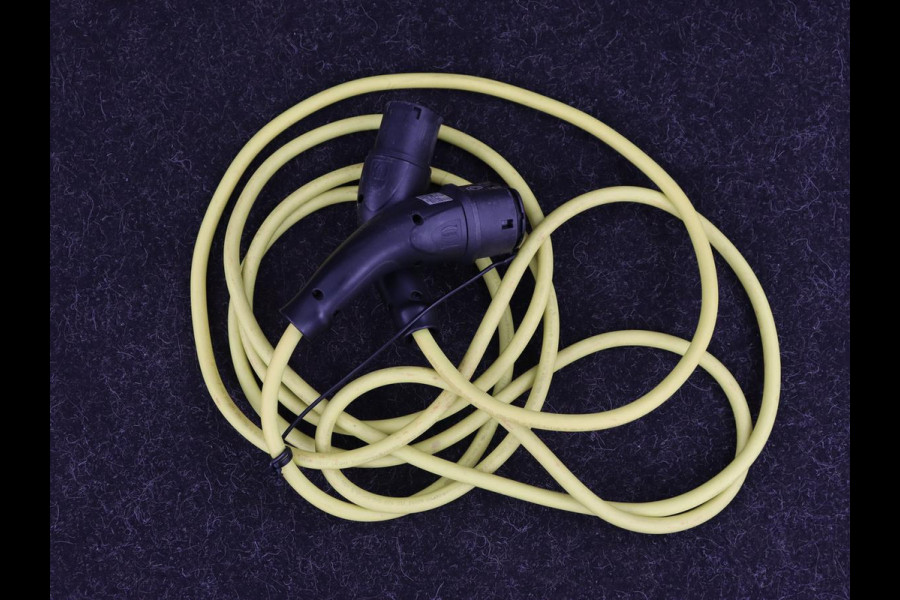 Volkswagen Tiguan 1.4 TSI eHybrid Style | Stoelverwarming | Camera | Adaptive cruise | Carplay | Sfeerverlichting | Full LED | Navigatie | Park Assist | DAB | Stuurverwarming | PHEV | Plug In Volkswagen Tiguan 1.4 TSI eHybrid Style | Stoelverwarming | Camera | Adaptive cruise | Carplay | Sfeerverlichting | Full LED | Navigatie | Park Assist | DAB | Stuurverwarming | PHEV | Plug In