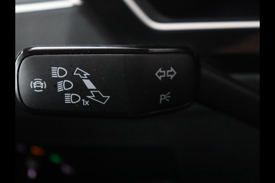 Volkswagen Tiguan 1.4 TSI eHybrid Style | Stoelverwarming | Camera | Adaptive cruise | Carplay | Sfeerverlichting | Full LED | Navigatie | Park Assist | DAB | Stuurverwarming | PHEV | Plug In Volkswagen Tiguan 1.4 TSI eHybrid Style | Stoelverwarming | Camera | Adaptive cruise | Carplay | Sfeerverlichting | Full LED | Navigatie | Park Assist | DAB | Stuurverwarming | PHEV | Plug In