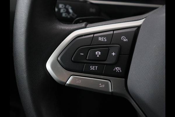 Volkswagen Tiguan 1.4 TSI eHybrid Style | Stoelverwarming | Camera | Adaptive cruise | Carplay | Sfeerverlichting | Full LED | Navigatie | Park Assist | DAB | Stuurverwarming | PHEV | Plug In Volkswagen Tiguan 1.4 TSI eHybrid Style | Stoelverwarming | Camera | Adaptive cruise | Carplay | Sfeerverlichting | Full LED | Navigatie | Park Assist | DAB | Stuurverwarming | PHEV | Plug In