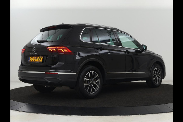 Volkswagen Tiguan 1.4 TSI eHybrid Style | Stoelverwarming | Camera | Adaptive cruise | Carplay | Sfeerverlichting | Full LED | Navigatie | Park Assist | DAB | Stuurverwarming | PHEV | Plug In Volkswagen Tiguan 1.4 TSI eHybrid Style | Stoelverwarming | Camera | Adaptive cruise | Carplay | Sfeerverlichting | Full LED | Navigatie | Park Assist | DAB | Stuurverwarming | PHEV | Plug In