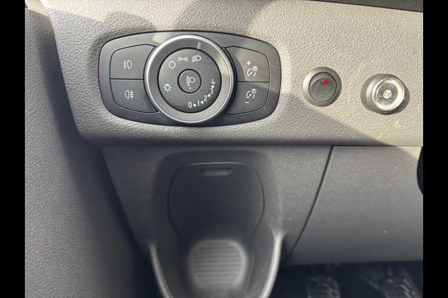 Ford Transit Custom 2.0 TDCI L1H1*A/C*CRUISE*IMPERIAAL*HAAK*OMVORMER*