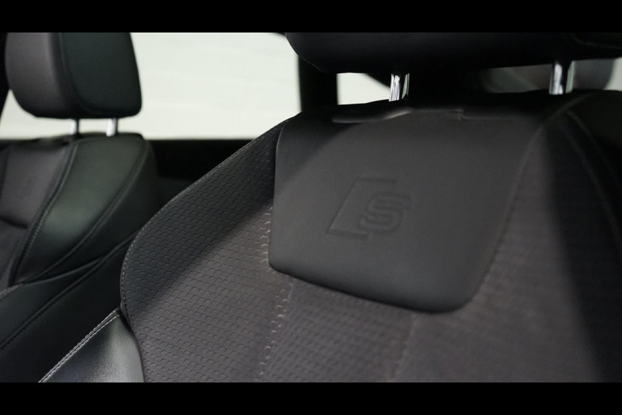 Audi A5 Sportback 35 TFSI 3x S-Line Black Optik AUTOMAAT-ACC-ALCANTARA-AUDI SOUND-CAMERA-KEYLESS-MATRIX-PANORAMA-