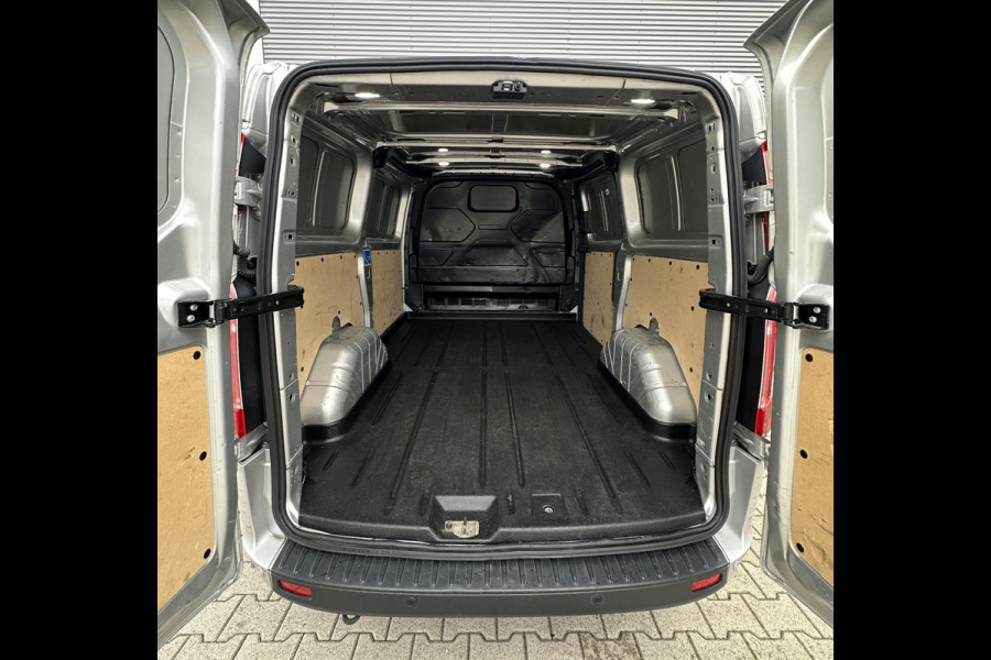 Ford Transit Custom 300 2.0 TDCI L1H1 Limited|Automaat|Camera|Carplay NIEUWSTAAT Ford Transit Custom 300 2.0 TDCI L1H1 Limited|Automaat|Camera|Carplay NIEUWSTAAT