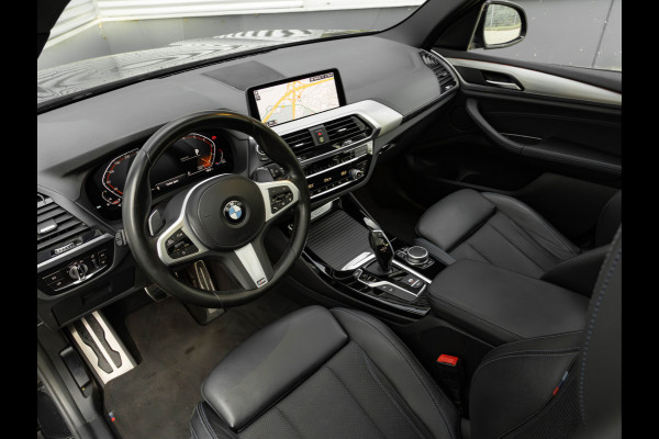 BMW X3 xDrive20i M-Sport - Pano - Trekhaak - Hifi - Adaptief LED BMW X3 xDrive20i M-Sport - Pano - Trekhaak - Hifi - Adaptief LED
