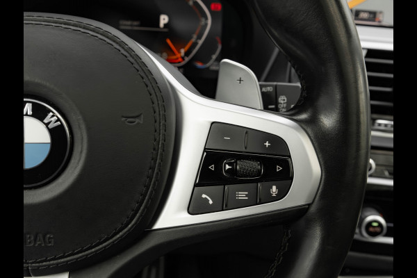 BMW X3 xDrive20i M-Sport - Pano - Trekhaak - Hifi - Adaptief LED BMW X3 xDrive20i M-Sport - Pano - Trekhaak - Hifi - Adaptief LED